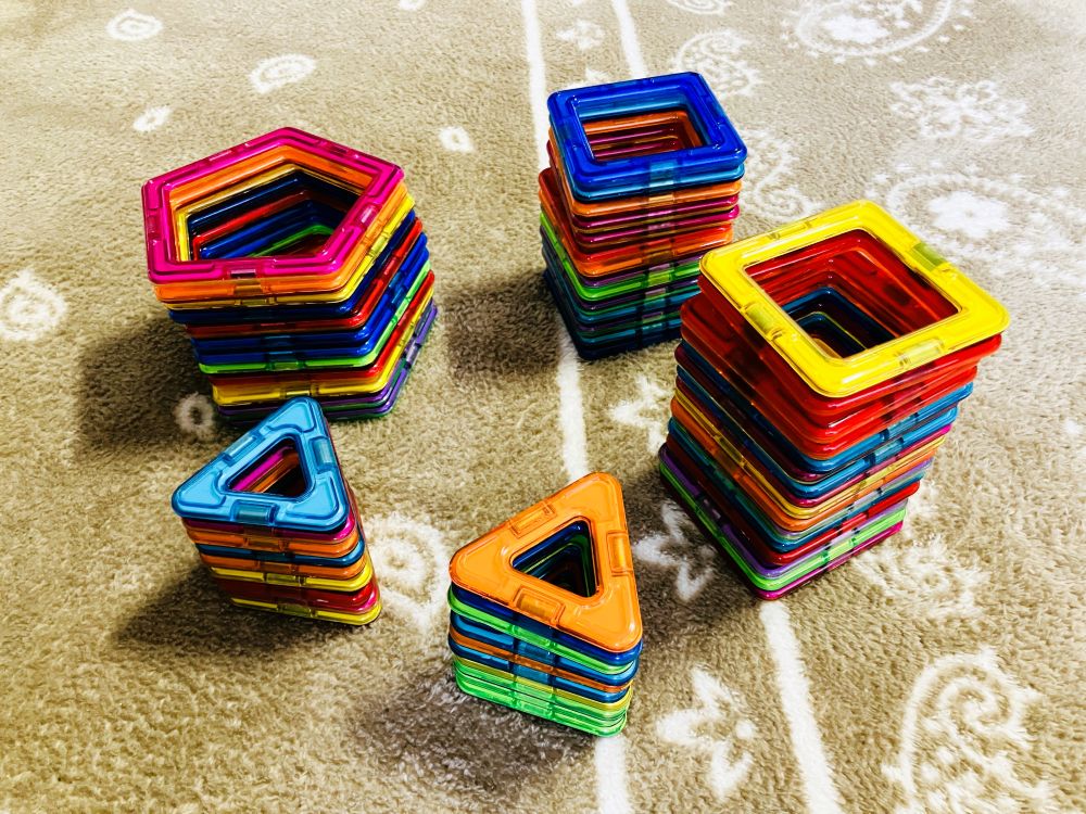 ボーネルンドのマグネットブロック