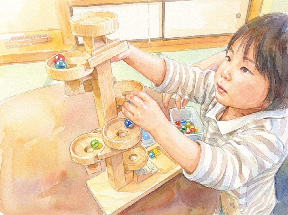 おもちゃで一人遊んでいる様子